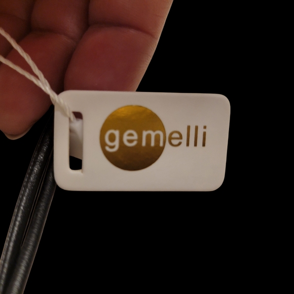 Gemelli Gold  Heart Pendant Necklace NWT - Picture 5 of 6